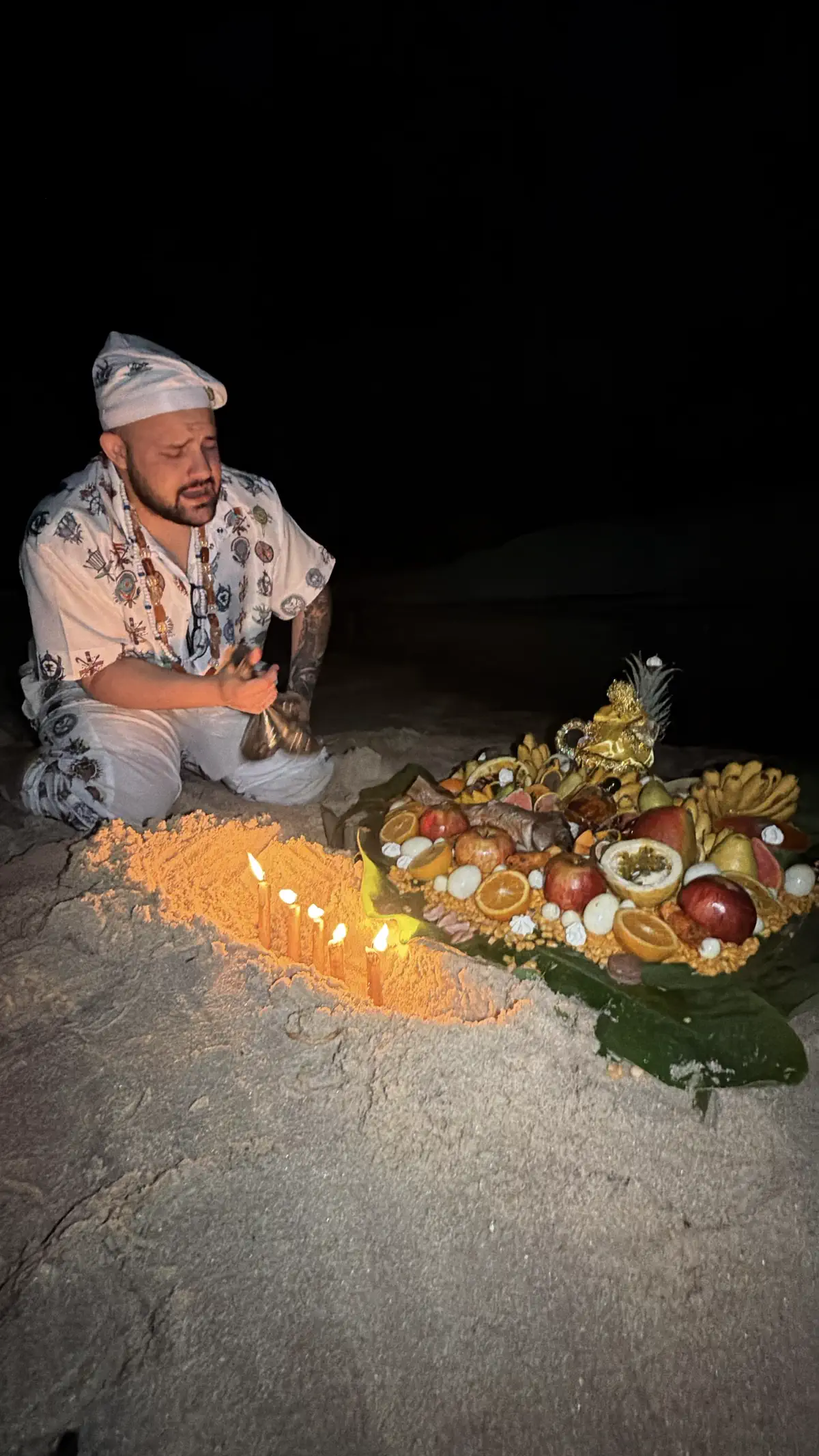 Trabalho espiritual com velas e cartas — imagem 09